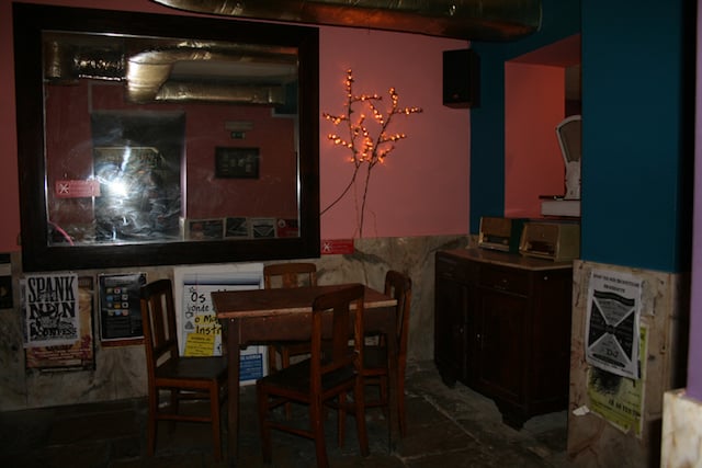 Bar Maria Caxuxa em Lisboa Bar Maria Caxuxa em Lisboa