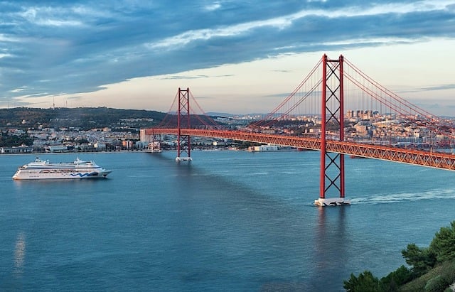 Chegando a Lisboa - Portugal Chegando a Lisboa - Portugal