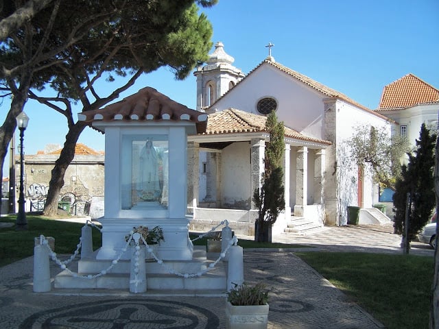 Capela da Senhora do Monte em Lisboa Capela da Senhora do Monte em Lisboa