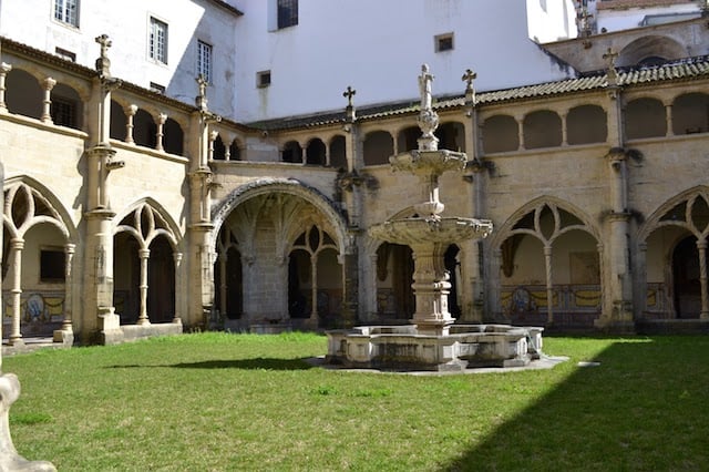 Mosteiro de Santa Cruz Mosteiro de Santa Cruz
