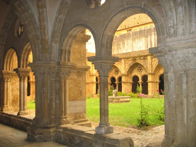 Interior Sé Velha de Coimbra Interior Sé Velha de Coimbra