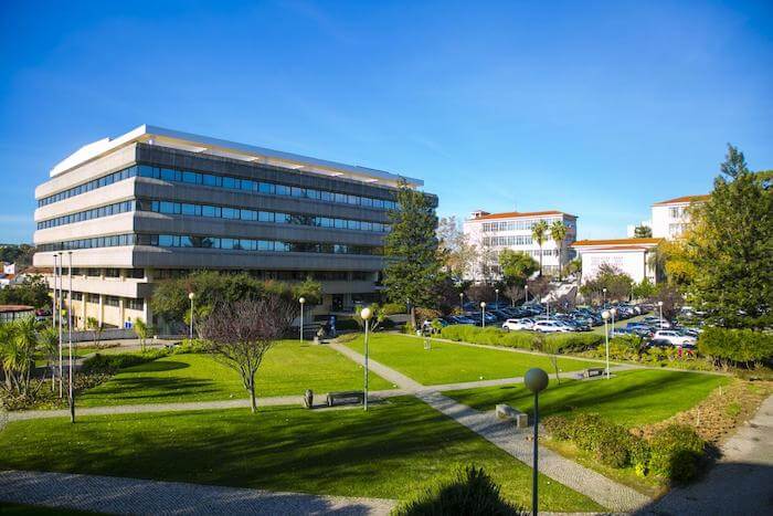 Universidade Católica Portuguesa Universidade Católica Portuguesa
