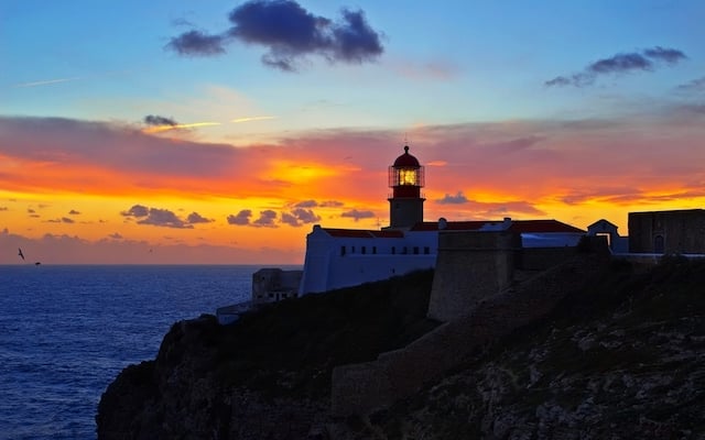 Farol do Cabo São Vicente no Algarve Farol do Cabo São Vicente no Algarve
