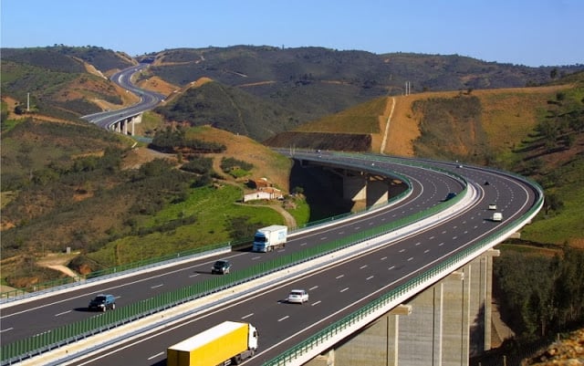 Aluguel de carro em Sintra em Portugal: Economize muito 