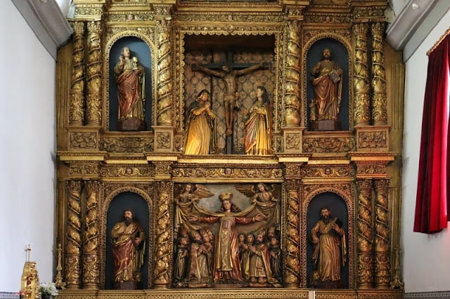 Altar-mor maneirista da Igreja da Misericórdia em Bragança Altar-mor maneirista da Igreja da Misericórdia em Bragança