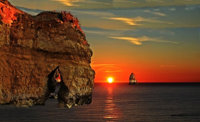 Pôr-do-Sol na Ponta da Piedade Pôr-do-Sol na Ponta da Piedade
