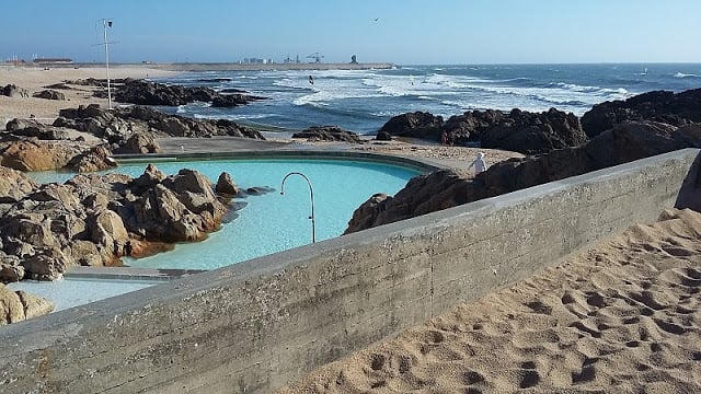 Vista da praia de Leça da Palmeira e piscina Vista da praia de Leça da Palmeira e piscina