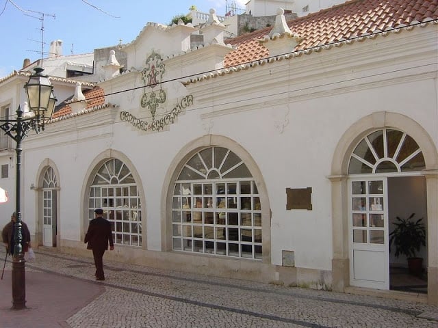 Galeria Pintor Samora Barros em Albufeira Galeria Pintor Samora Barros em Albufeira
