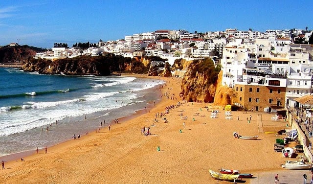 Praia dos Pescadores em Albufeira Praia dos Pescadores em Albufeira
