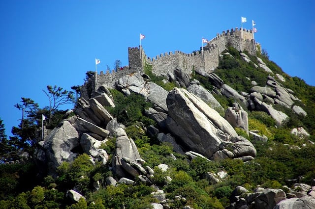 Castelo dos Mouros em Sintra Castelo dos Mouros em Sintra