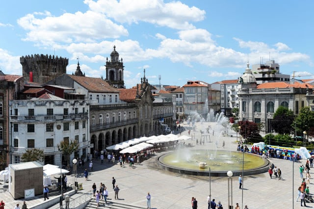 Passeio e bate e volta a Braga Passeio e bate e volta a Braga