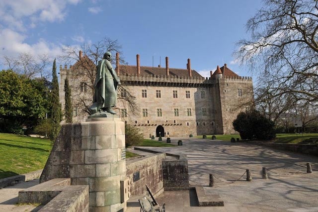 Paço dos Duques de Bragança em Guimarães Paço dos Duques de Bragança em Guimarães
