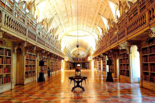 Biblioteca do Palácio Nacional de Mafra Biblioteca do Palácio Nacional de Mafra
