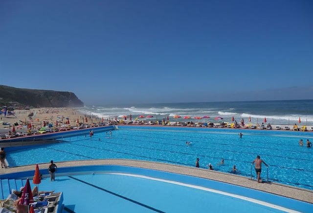 Hotel Arribas em Sintra - piscina e mar Hotel Arribas em Sintra - piscina e mar