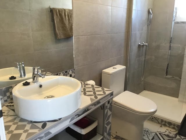 Banheiro do Cosy and Romantica Flat em Tavira - Algarve Banheiro do Cosy and Romantica Flat em Tavira - Algarve