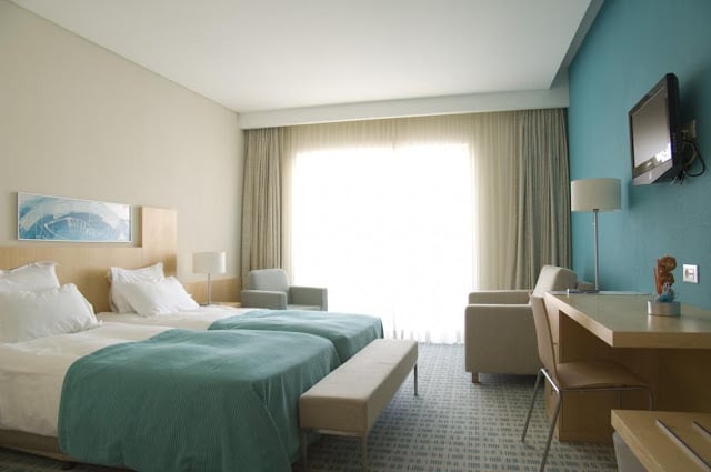 Hotel Praia em Nazaré - quarto Hotel Praia em Nazaré - quarto