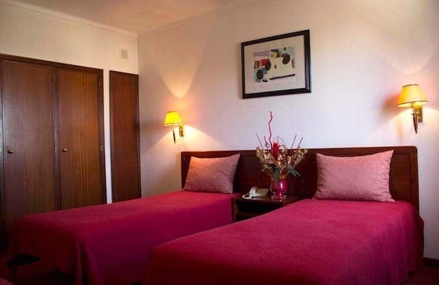 Hotel Aranguês em Setúbal - quarto Hotel Aranguês em Setúbal - quarto