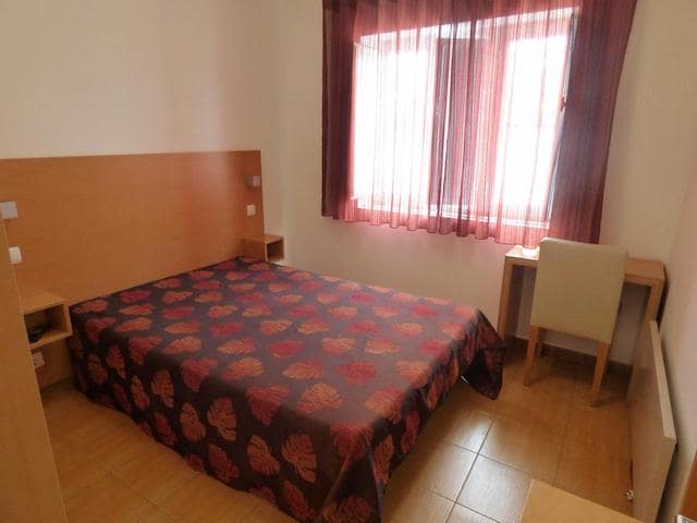 Hotel Na Crista da Onda em Nazaré - quarto Hotel Na Crista da Onda em Nazaré - quarto